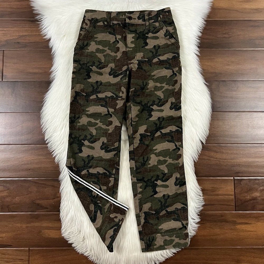 Abercrombie & Fitch Size 26 / 2 Camo Annie High Rise Ankle Straight Pants